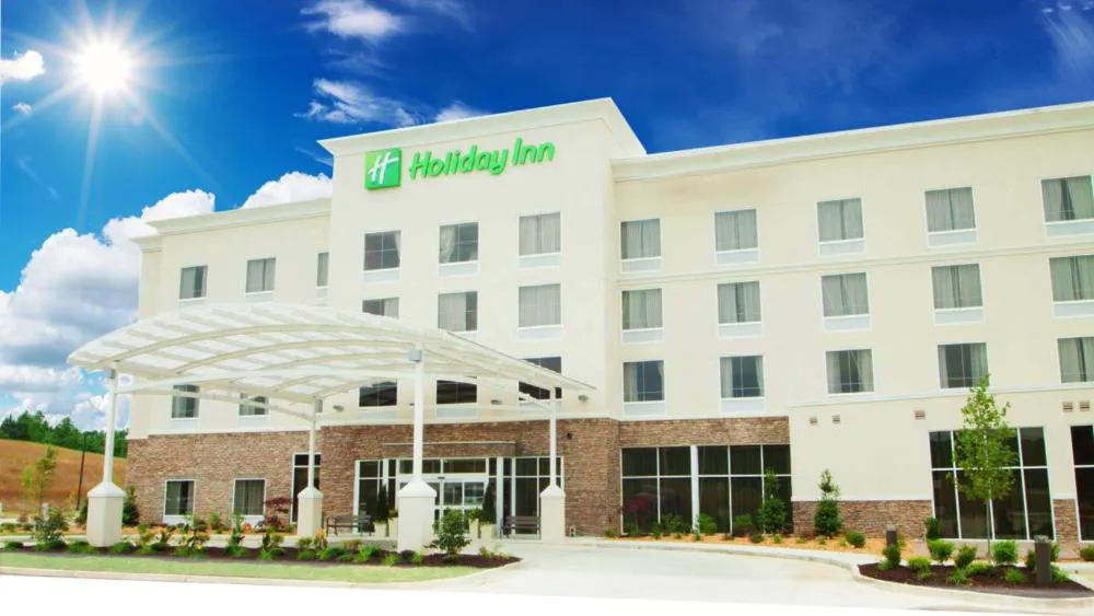Holiday Inn Guin by IHG hotel hero