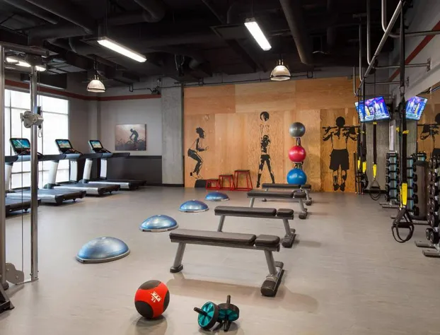 Courtyard Irvine Spectrum hotel detail image 1