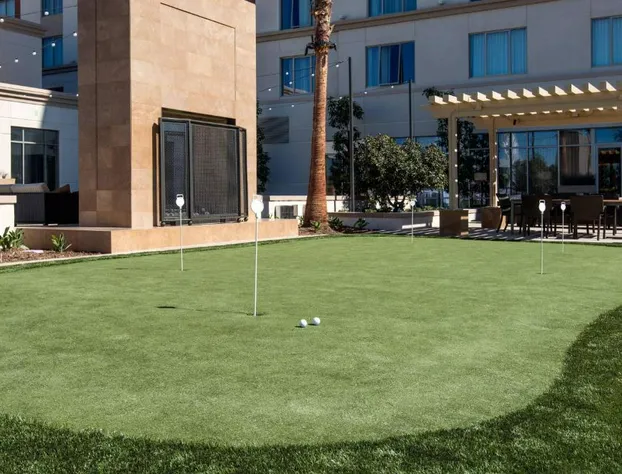 Courtyard Irvine Spectrum hotel detail image 2