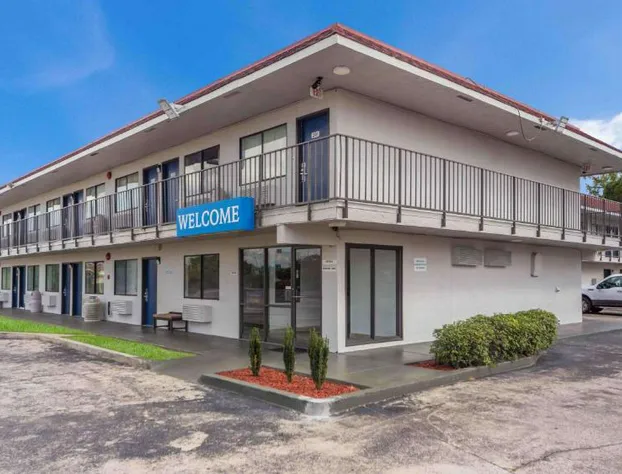 Motel 6 Meridian, MS hotel detail image 1