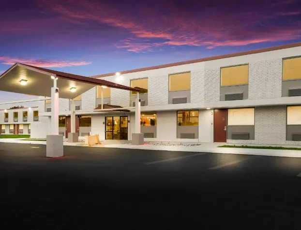 Red Roof Inn Alexandria, LA hotel detail image 4