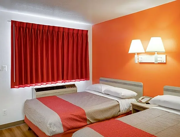 Motel 6 Gulfport, MS – Airport hotel detail image 3