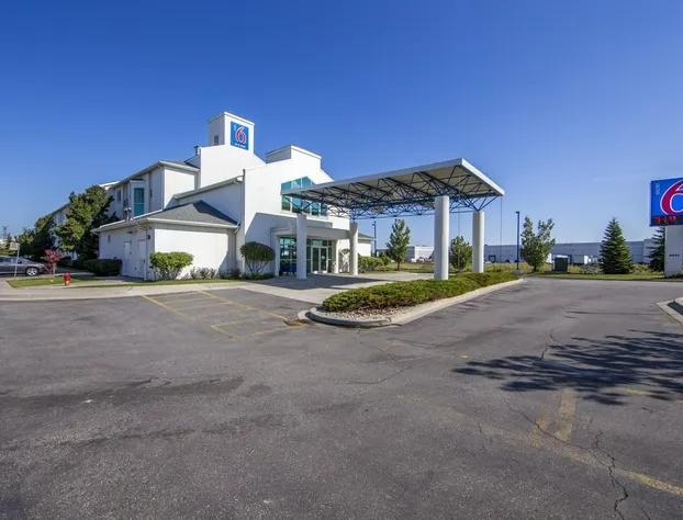 Motel 6 Mississauga, ON - Toronto hotel detail image 1