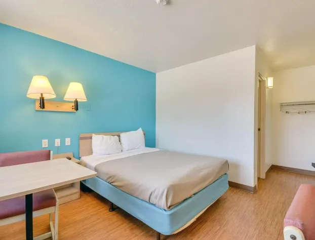 Rodeway Inn hotel detail image 1