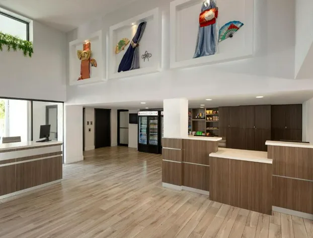 Mai Hana Hotel & Suites hotel detail image 3