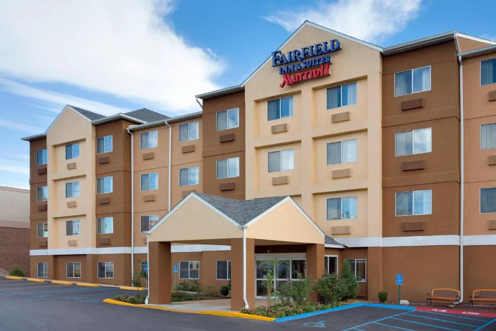 Fairfield Inn & Suites by Marriott Branson hotel hero