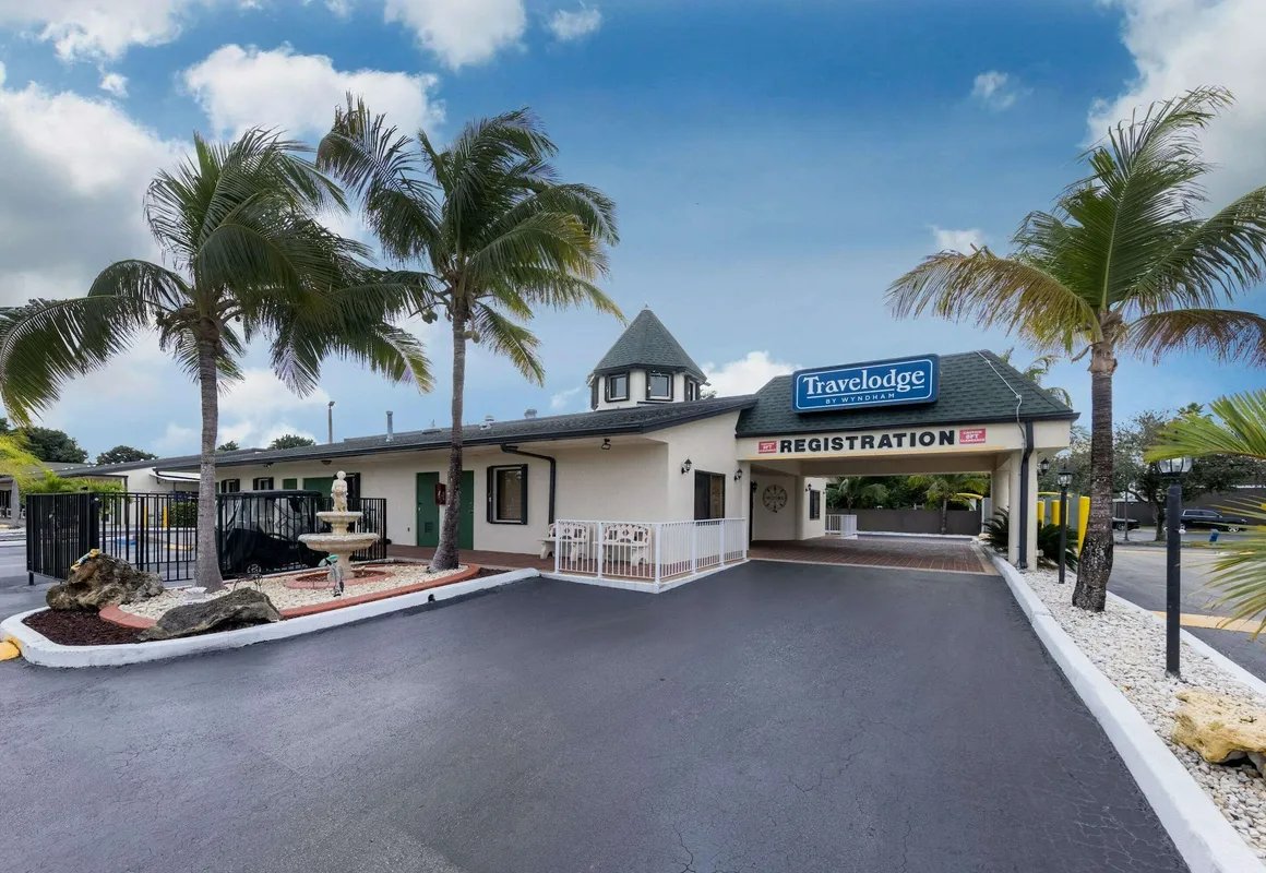 Travelodge by Wyndham Florida City/Homestead/Everglades hotel hero