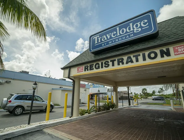 Travelodge by Wyndham Florida City/Homestead/Everglades hotel detail image 1