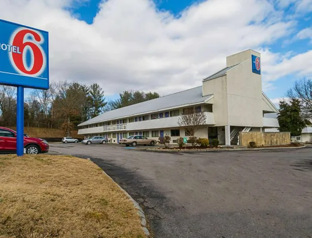 Motel 6 Knoxville, TN - North hotel detail image 1
