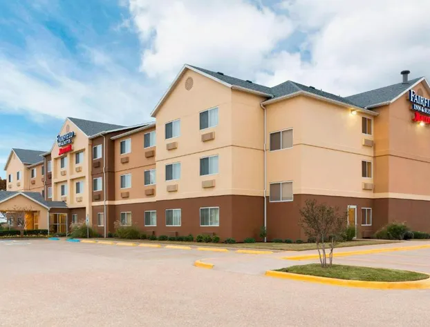 Fairfield Inn & Suites Waco South hotel detail image 1