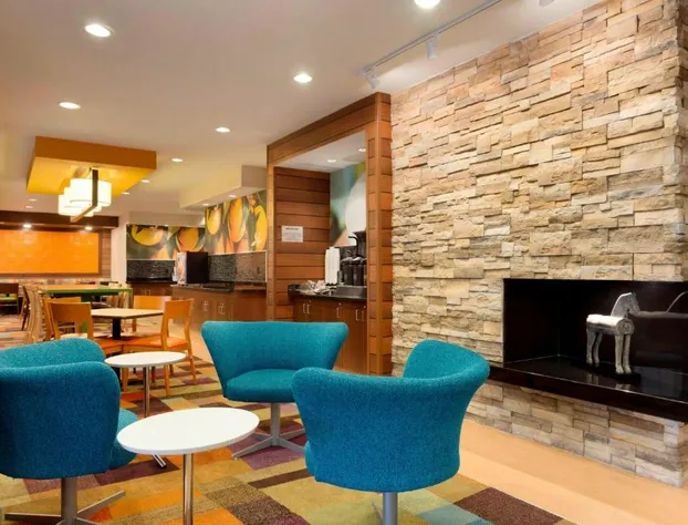 Fairfield Inn & Suites Waco South hotel detail image 4