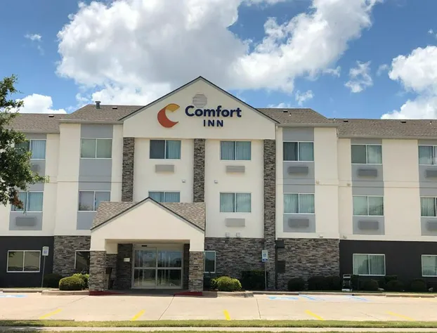 Comfort Inn Wichita Falls Near University hotel detail image 1