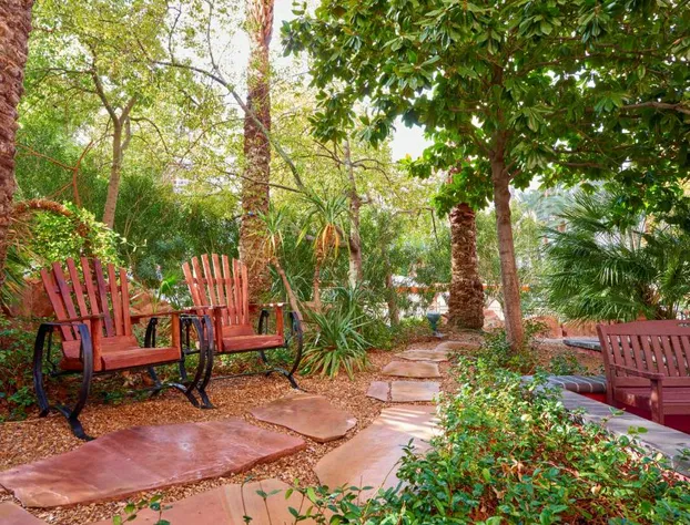 Hilton Grand Vacations Club Flamingo Las Vegas hotel detail image 1