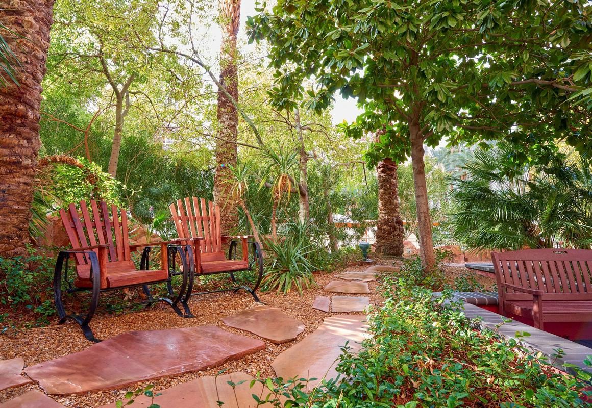 Hilton Grand Vacations Club Flamingo Las Vegas hotel hero