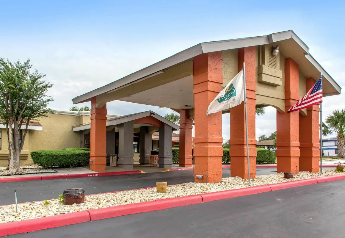 Quality Inn & Suites I-35 near Frost Bank Center hotel hero