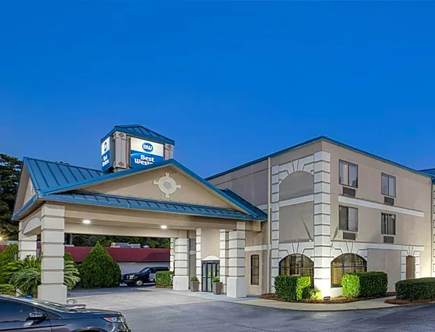 Best Western Executive Inn & Suites hotel detail image 1