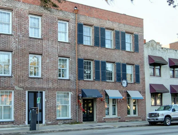 The Suites at Bay hotel detail image 1