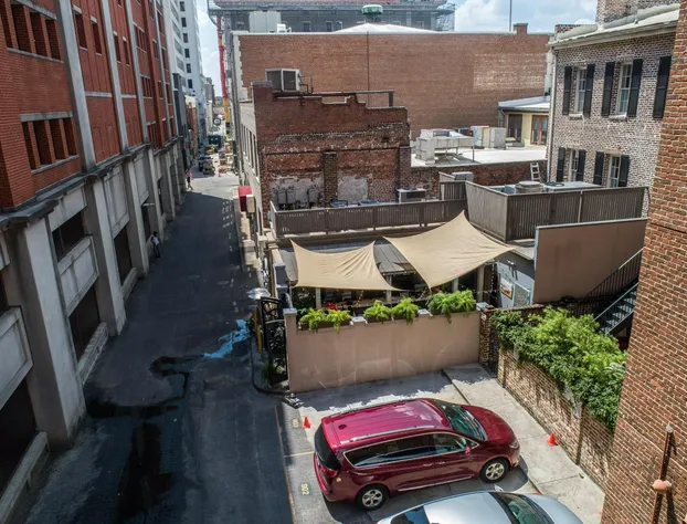 The Suites at Bay hotel detail image 2