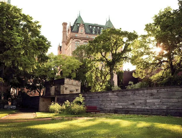 The Fort Garry Hotel, Spa and Conference Centre, an Ascend Collection Hotel hotel detail image 3