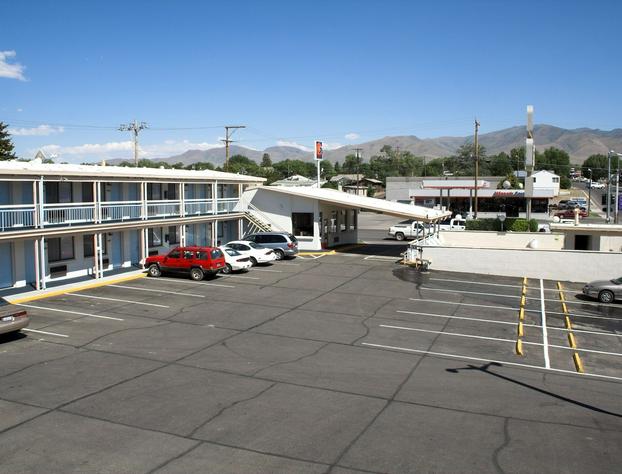 Holiday Motel hotel detail image 3