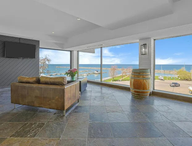 The Jordan Ramada by Wyndham hotel detail image 1