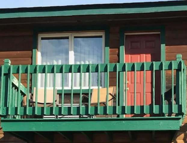 Adirondack Lodge Old Forge hotel detail image 4