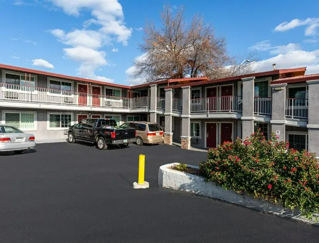 Red Roof Inn Redding hotel detail image 4