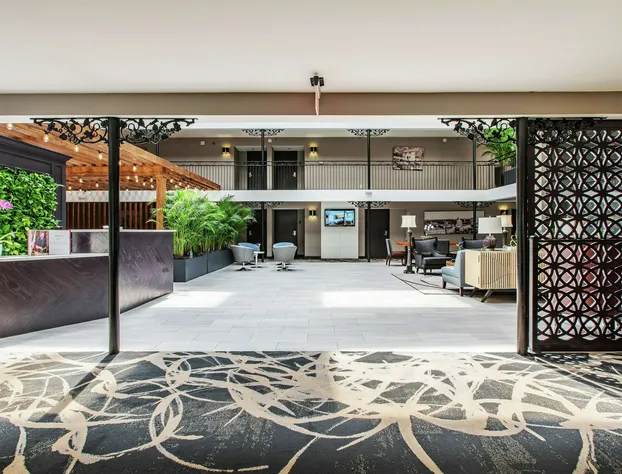 The Burgundy Hotel, Tapestry Collection by Hilton hotel detail image 4