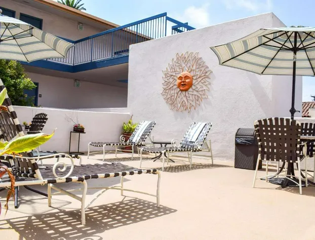 Beachside Inn hotel detail image 1