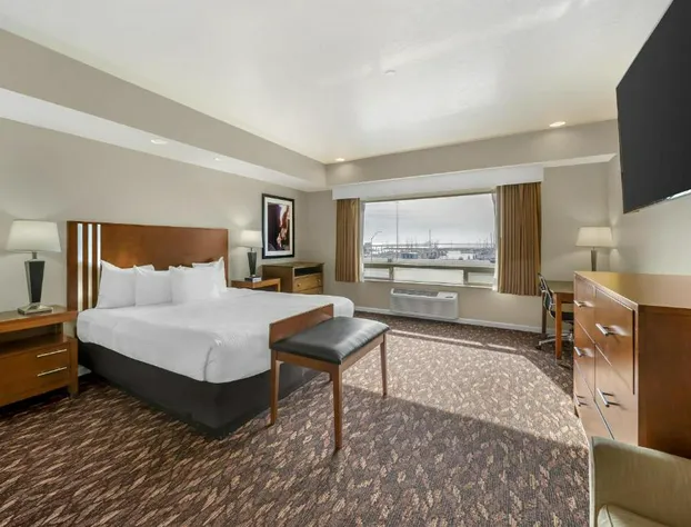Best Western Plus Northwoods Inn hotel detail image 4