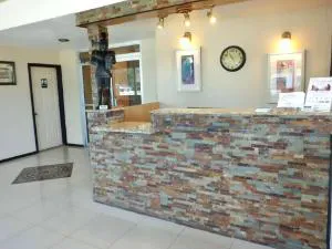 America's Best Inn Lakeland hotel hero