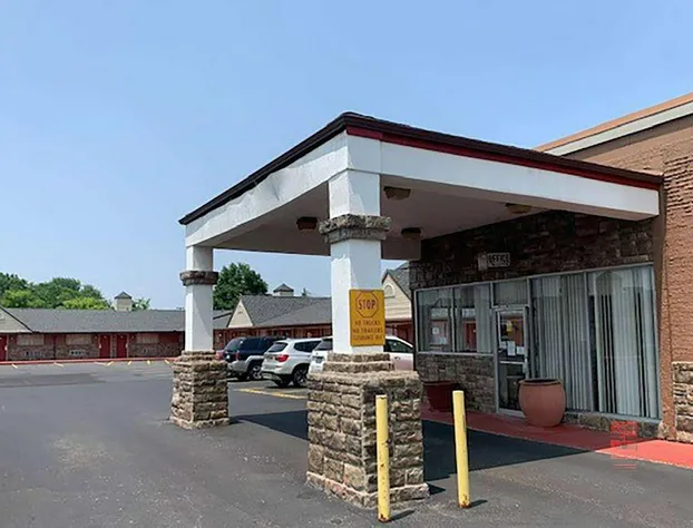 Super 8 by Wyndham Youngstown/Girard hotel detail image 2