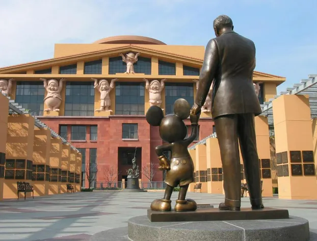 Safari Inn, a Coast Hotel hotel detail image 4