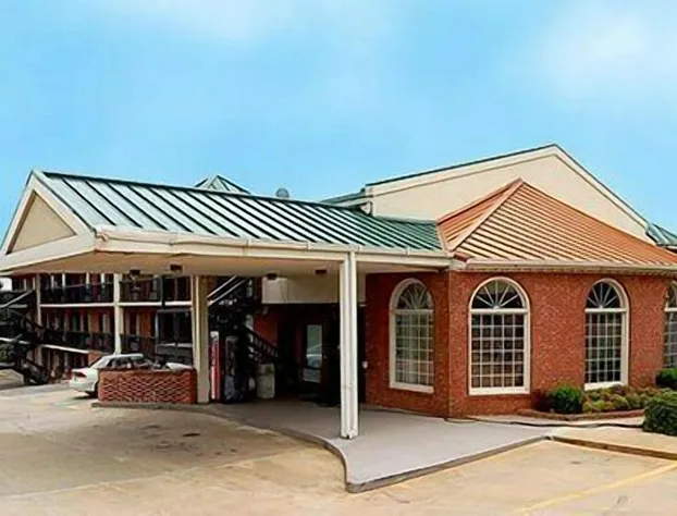 Econo Lodge Acworth East hotel detail image 1