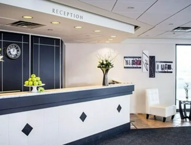 Quality Inn & Suites hotel detail image 1