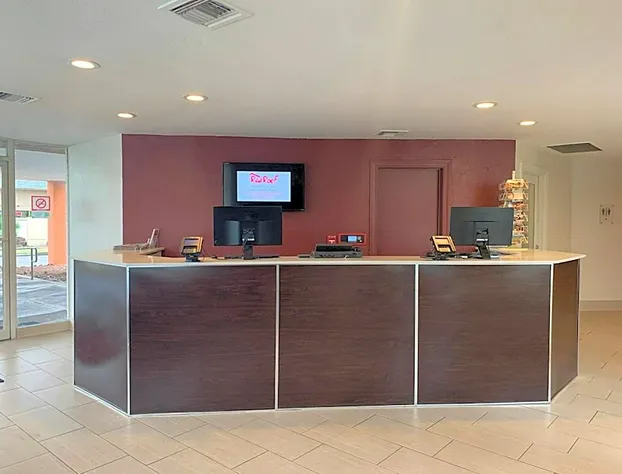 Red Roof Inn Tucson Downtown – University hotel detail image 1