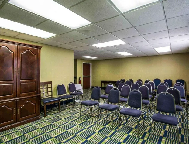 Comfort Inn & Suites Lantana - West Palm Beach South hotel detail image 3