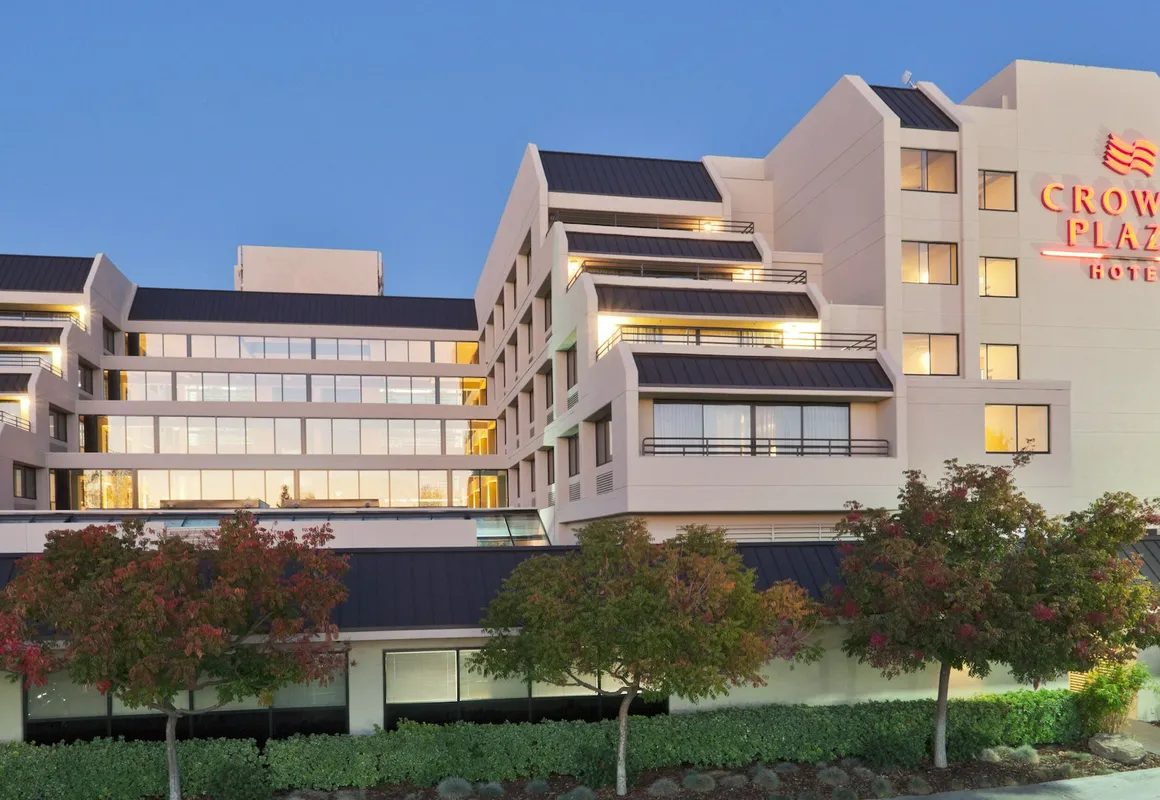 Crowne Plaza Hotel Foster City - San Mateo by IHG hotel hero
