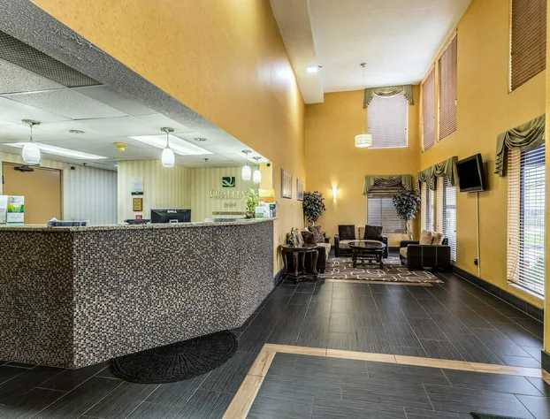 Quality Inn Rolla hotel detail image 4