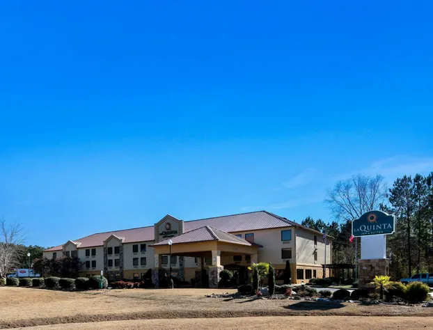 La Quinta Inn & Suites by Wyndham LaGrange / I-85 hotel detail image 3