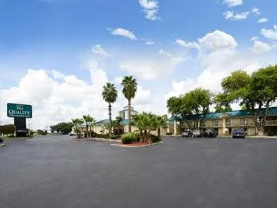 Quality Inn & Suites Near Fort Sam Houston hotel detail image 1