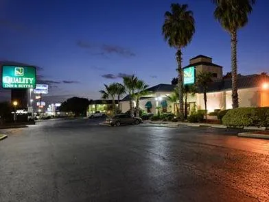 Quality Inn & Suites Near Fort Sam Houston hotel detail image 2