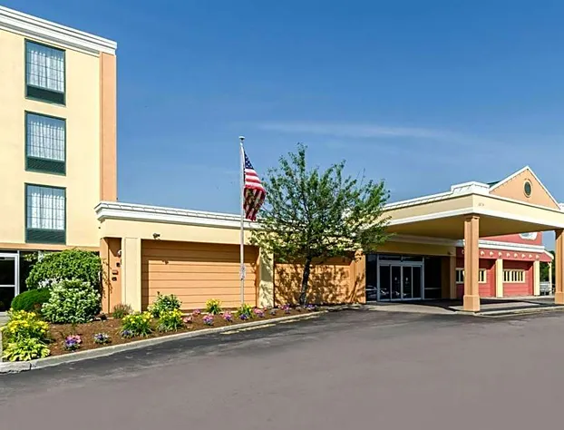 Comfort Inn Randolph - Boston hotel detail image 1