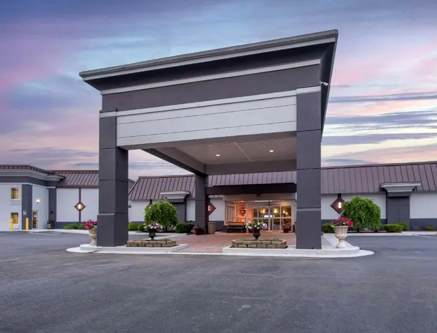 Best Western Plus Bridgeport Inn hotel detail image 1