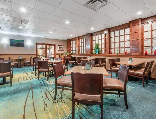 Best Western Plus Bridgeport Inn hotel detail image 3