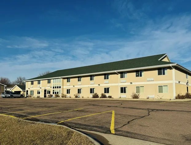Bilmar Inn & Suites Dell Rapids Near Sioux Falls hotel detail image 3