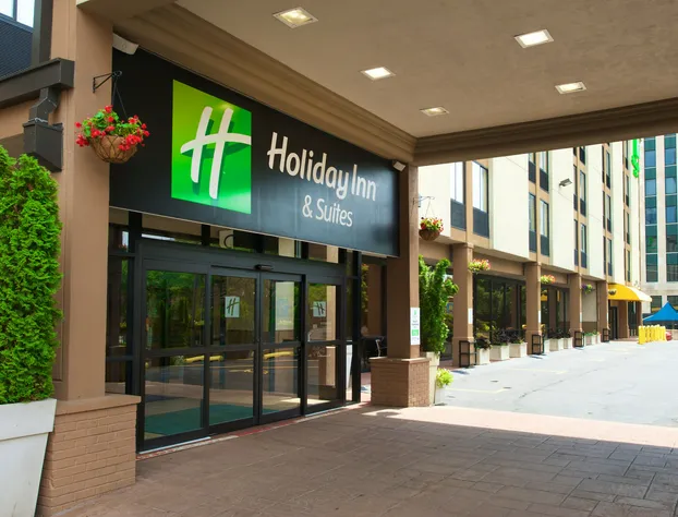 Holiday Inn & Suites Chicago - Downtown by IHG hotel detail image 4
