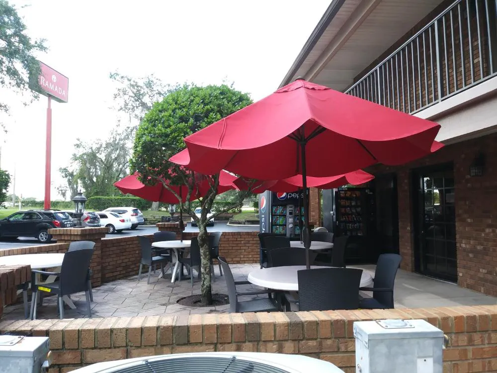 Ramada by Wyndham Temple Terrace/Tampa North hotel hero