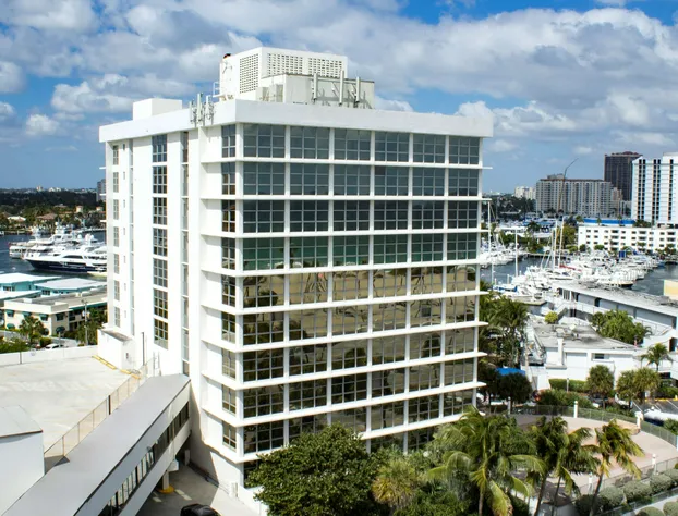 B Ocean Resort Fort Lauderdale Beach hotel detail image 2