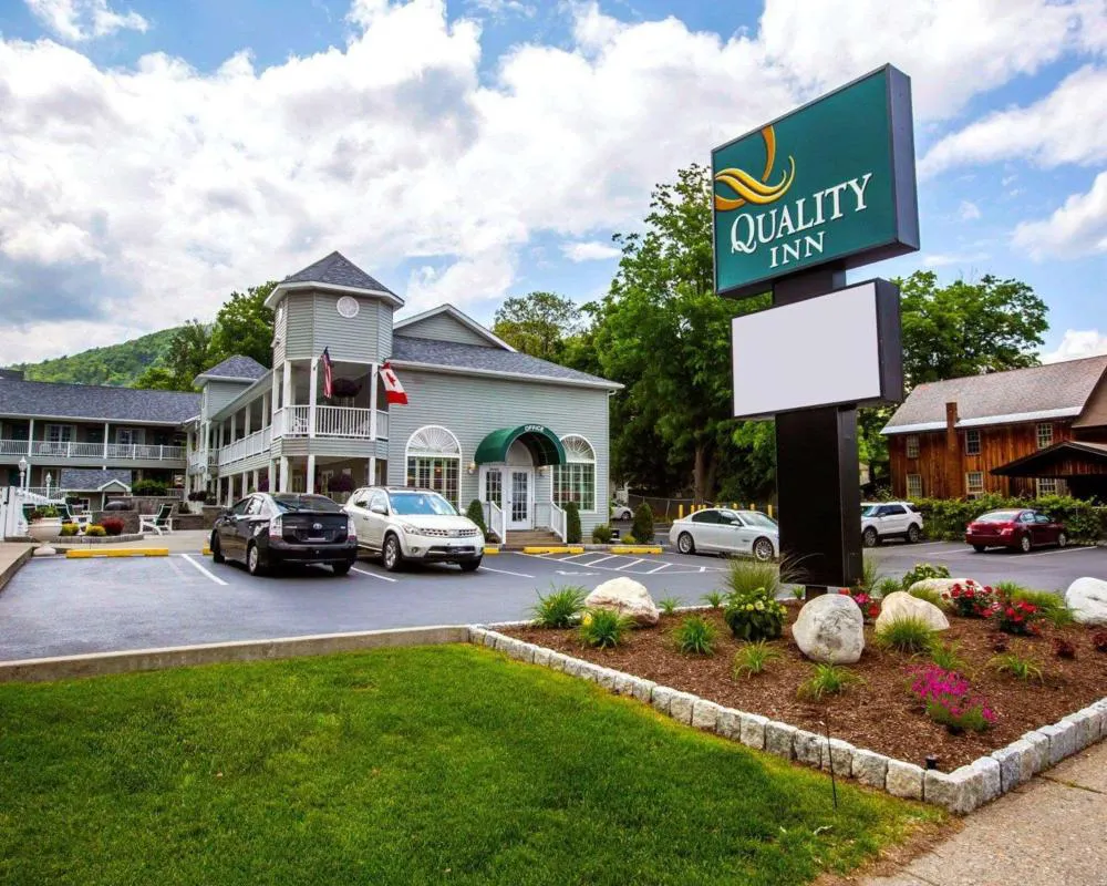 Quality Inn Lake George hotel hero